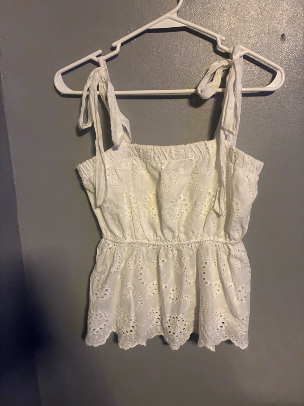 American Eagle Outfitters White Eyelet Tie-Shoulder Peplum Camisole
